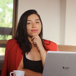 Foto de Dra Ludmila Vasconcelos